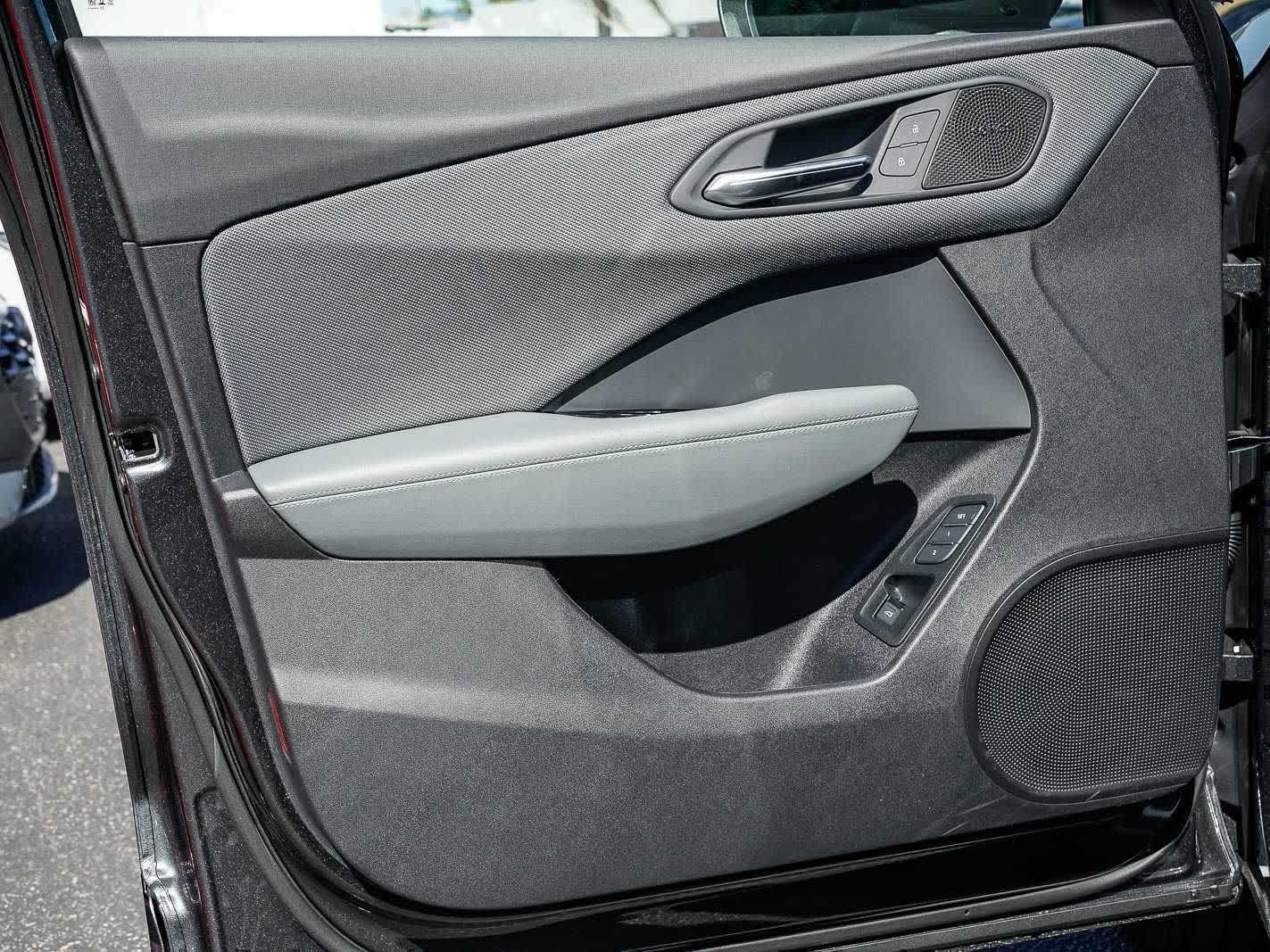 Thumbnail: 2026 Audi Q3 - 19