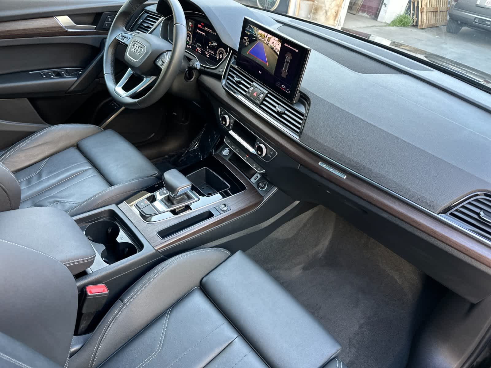 Thumbnail: 2023 Audi Q5 - 16