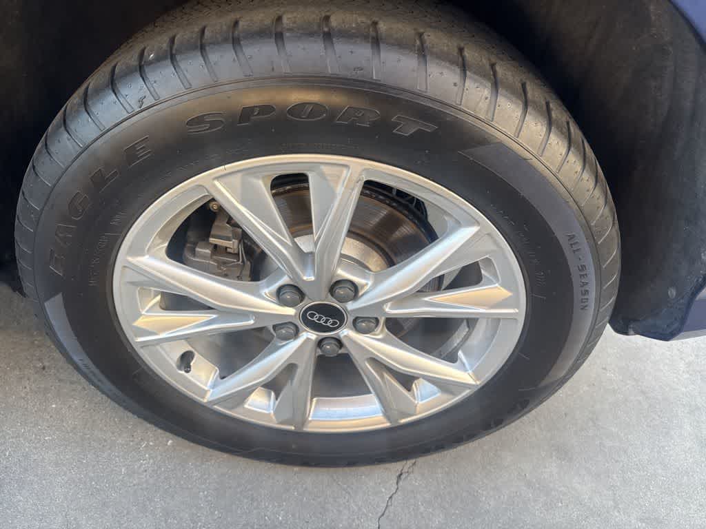 Thumbnail: 2022 Audi Q3 - 33