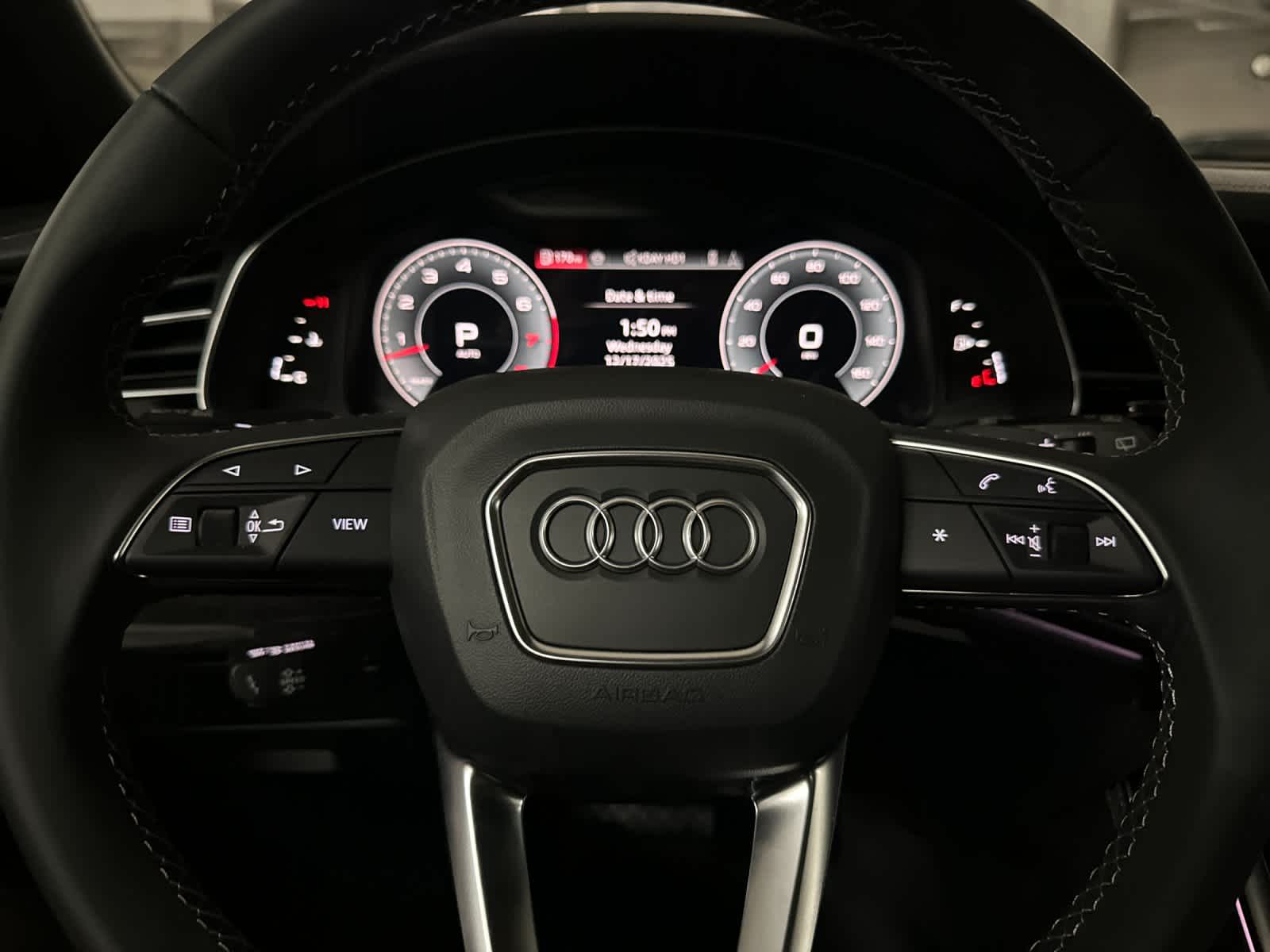 Thumbnail: 2026 Audi Q8 - 24