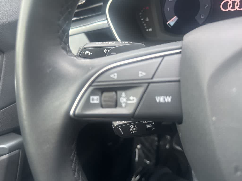 Thumbnail: 2024 Audi Q3 - 16