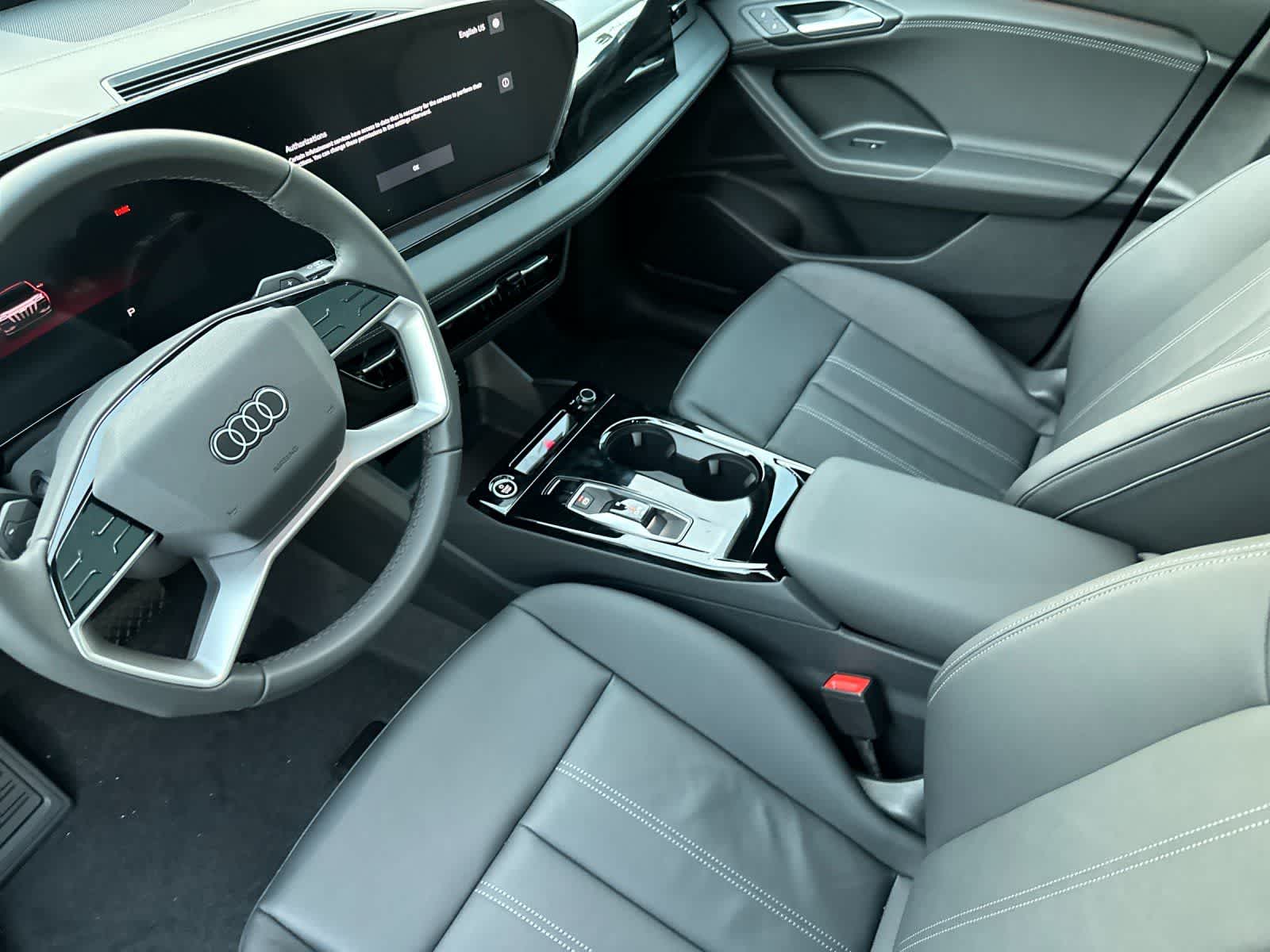 Thumbnail: 2025 Audi Q6 e-tron - 11