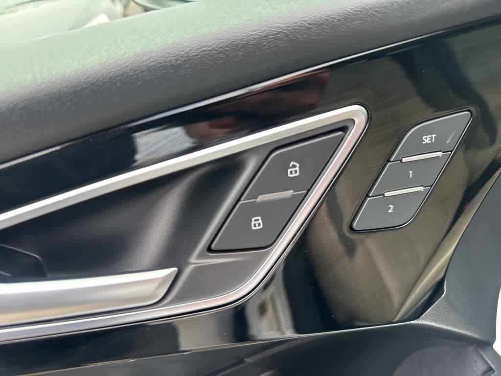 Thumbnail: 2024 Audi Q4 e-tron - 26