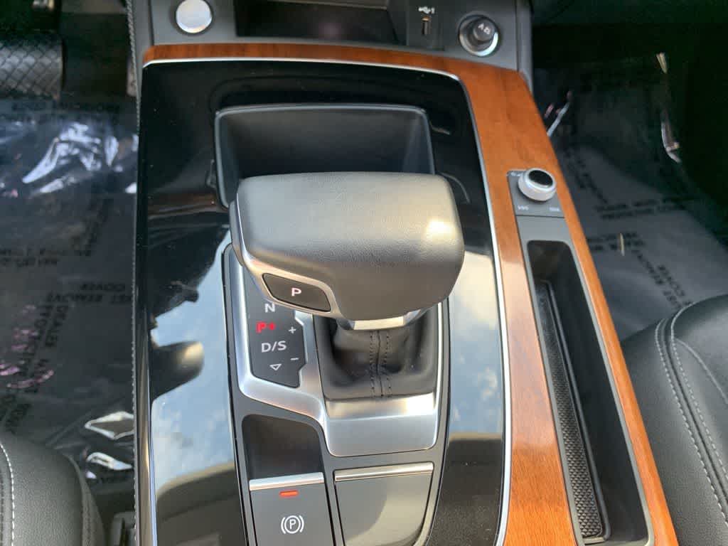 Thumbnail: 2022 Audi Q5 - 15