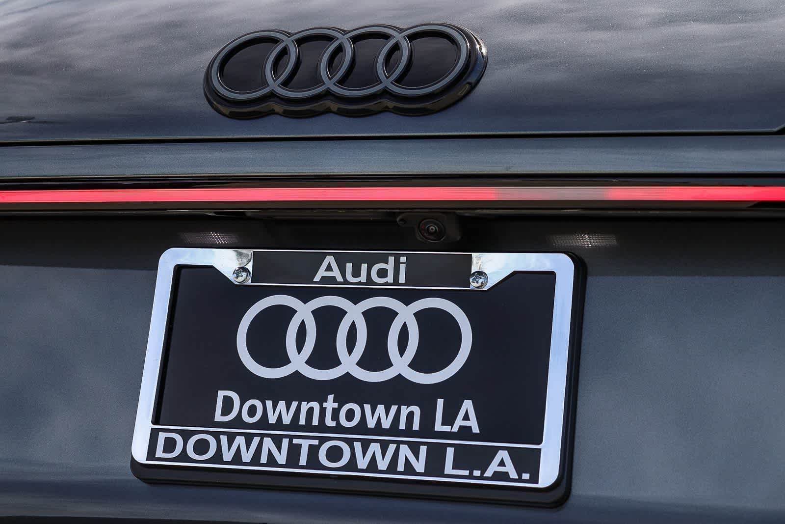 Thumbnail: 2026 Audi Q3 - 11