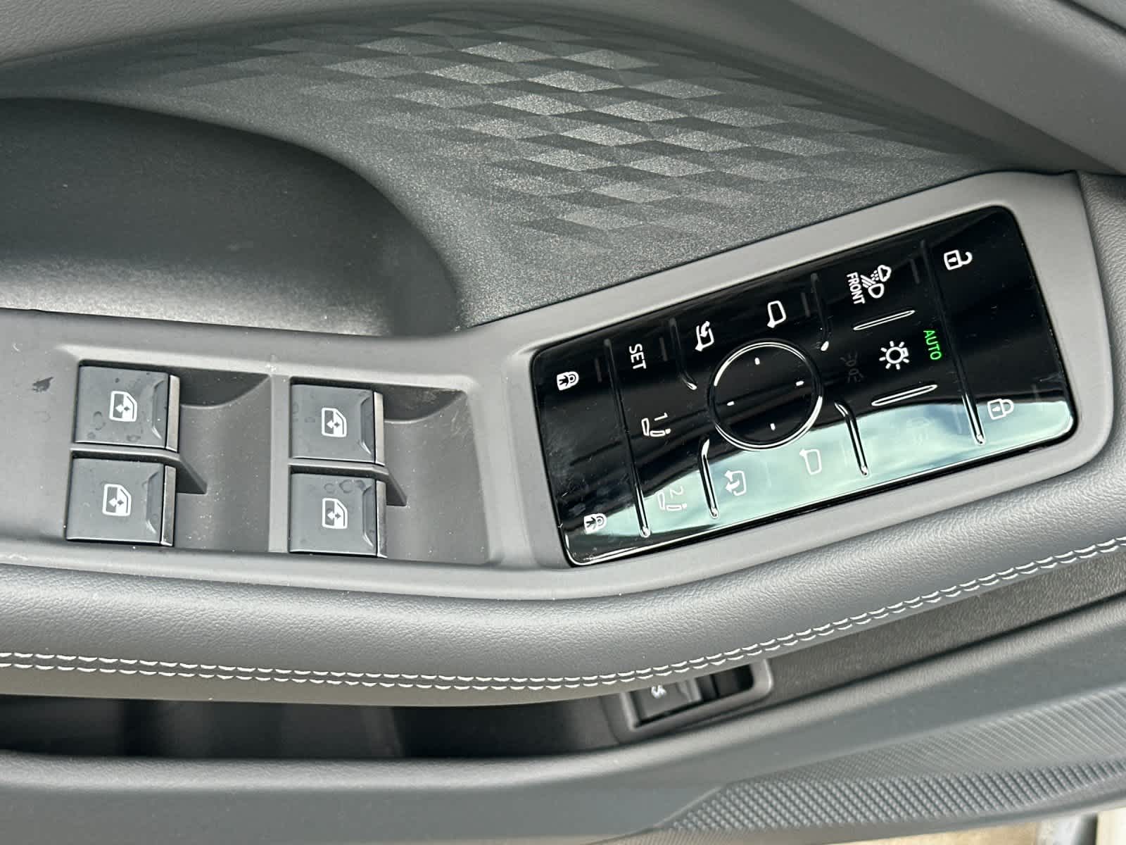 Thumbnail: 2026 Audi A6 - 13