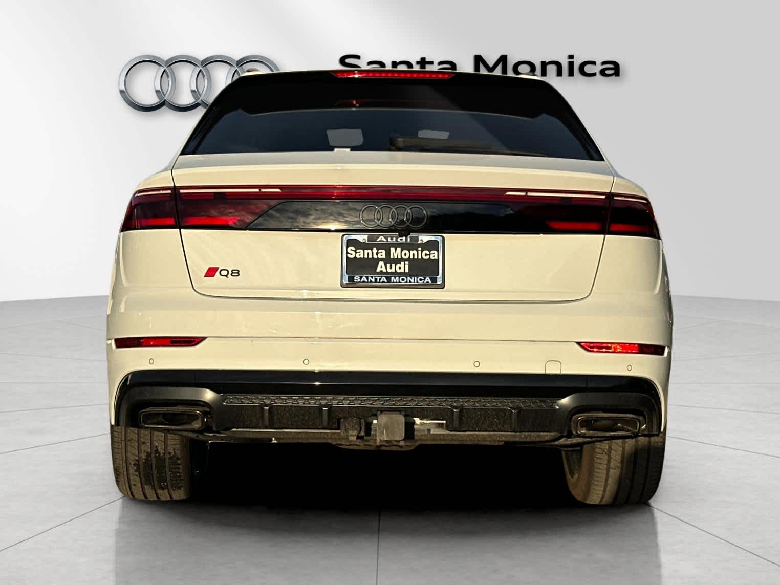 Thumbnail: 2025 Audi Q8 - 7