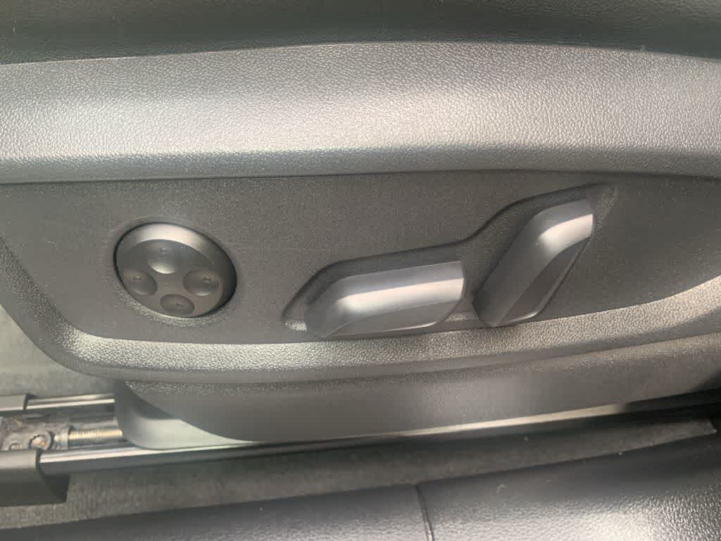 Thumbnail: 2024 Audi Q5 - 25