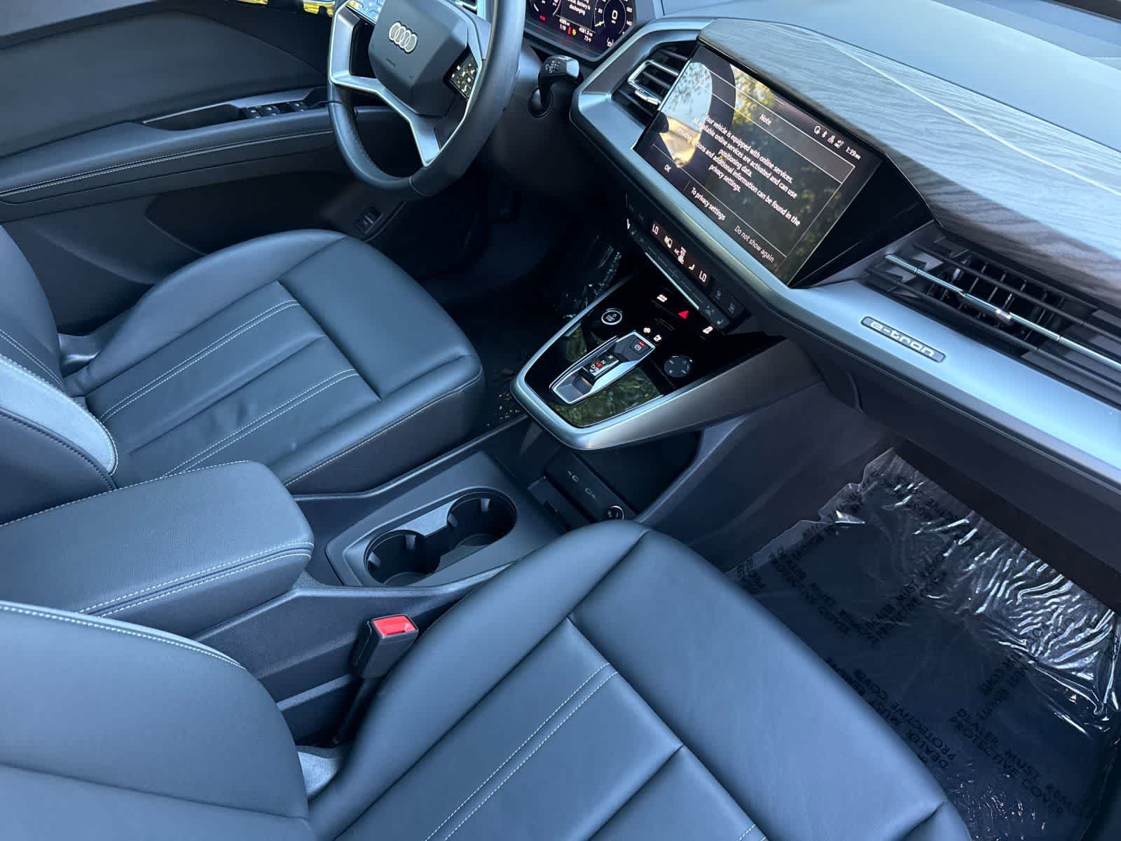 Thumbnail: 2024 Audi Q4 e-tron - 16