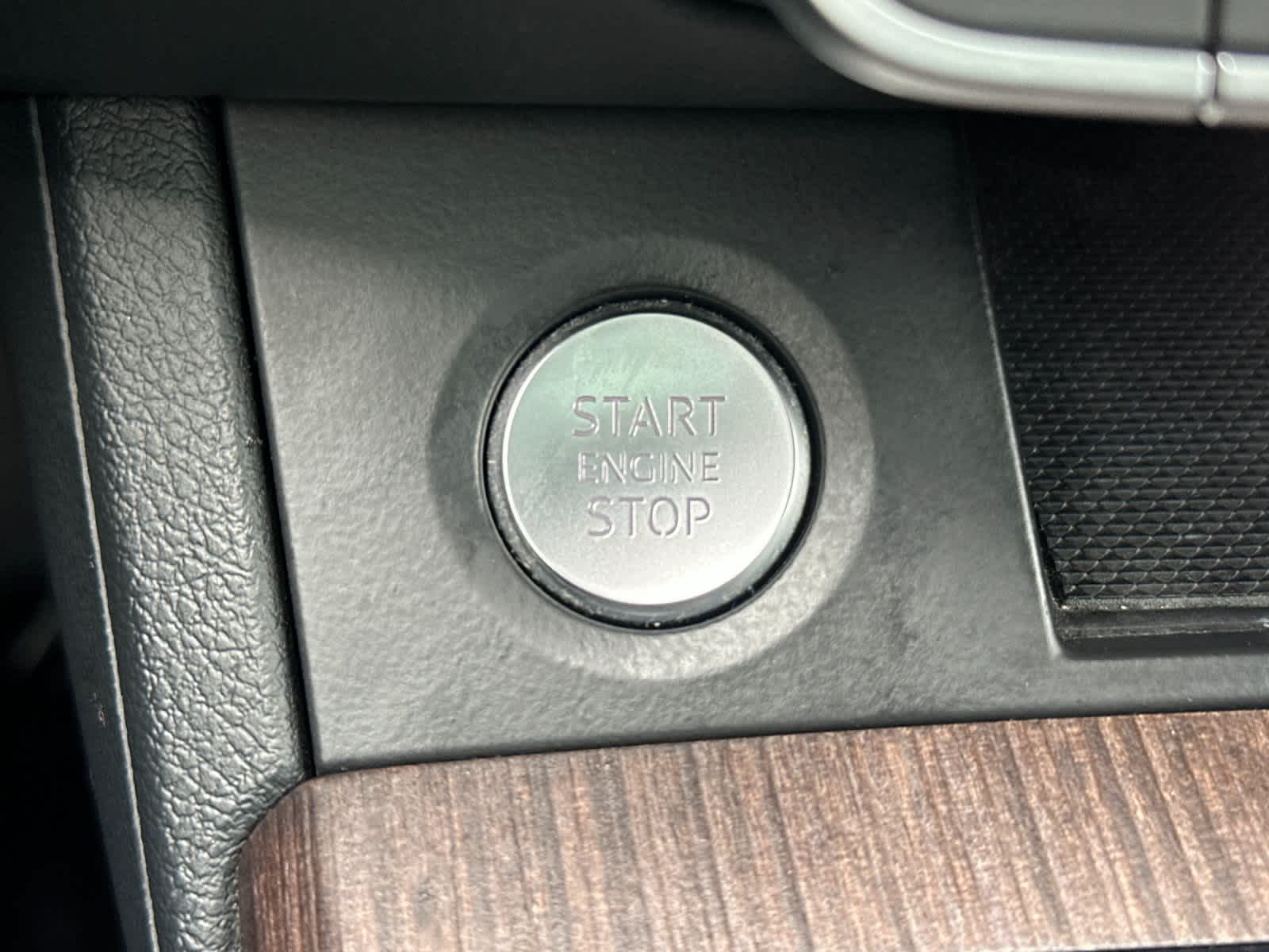 Thumbnail: 2022 Audi Q5 - 22