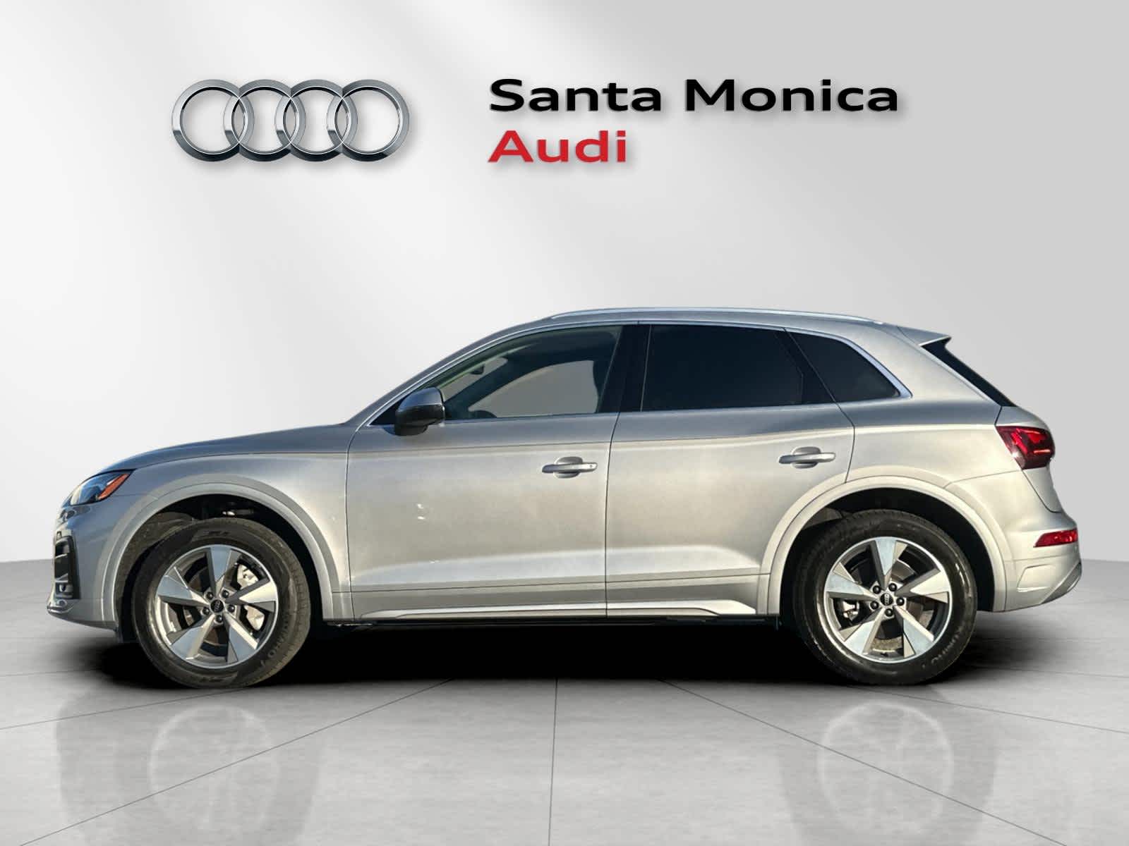 Thumbnail: 2023 Audi Q5 - 5