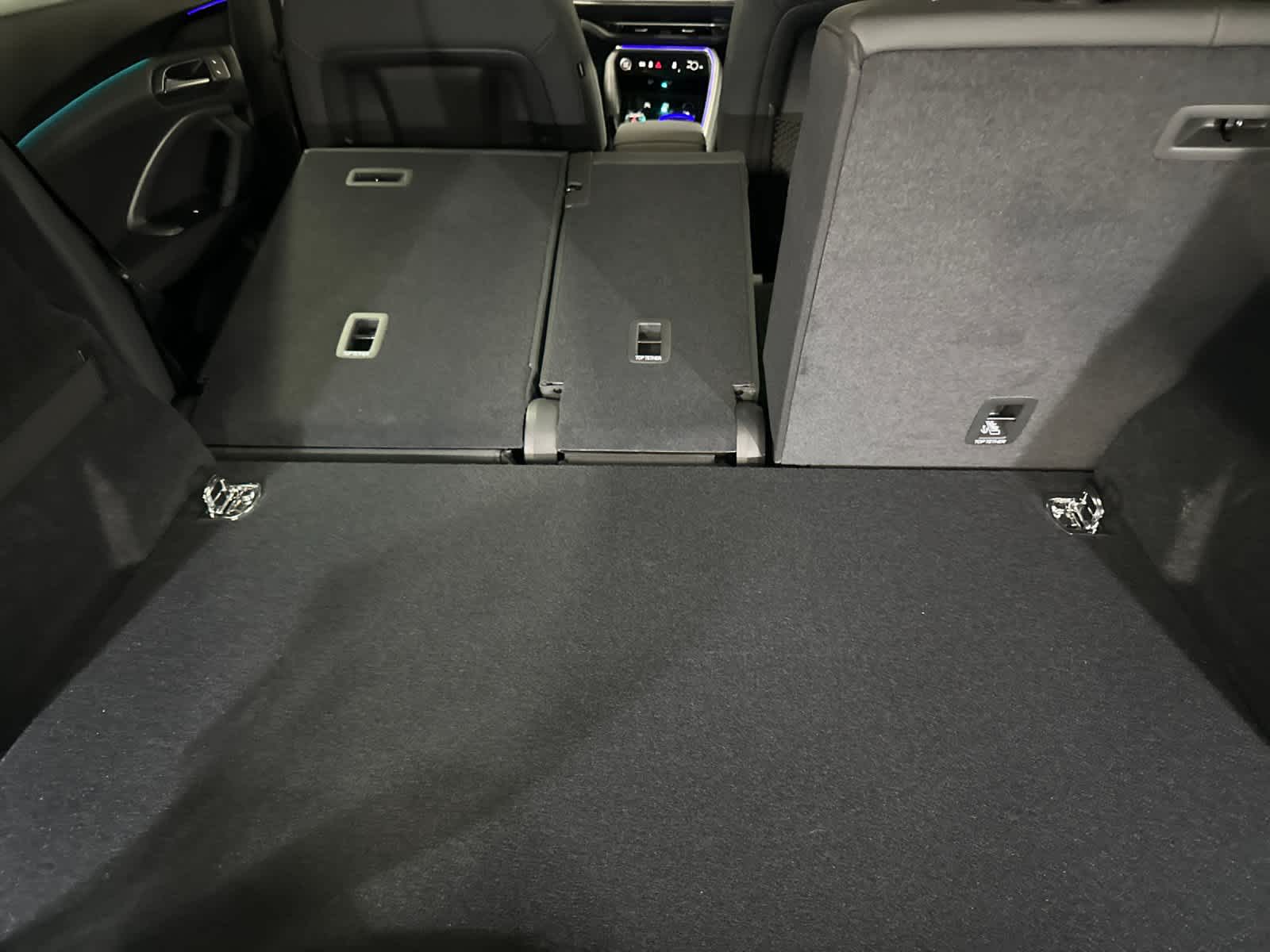 Thumbnail: 2025 Audi Q5 - 15