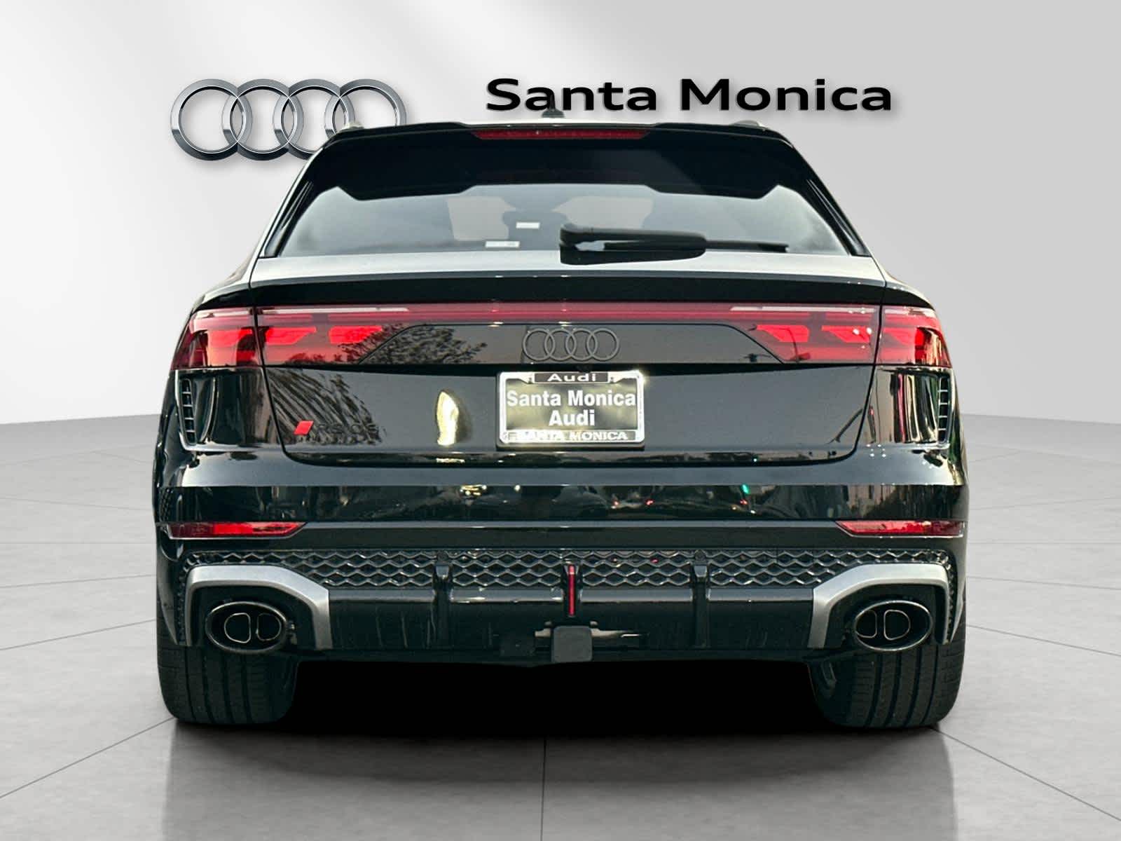 Thumbnail: 2025 Audi RS Q8 - 7