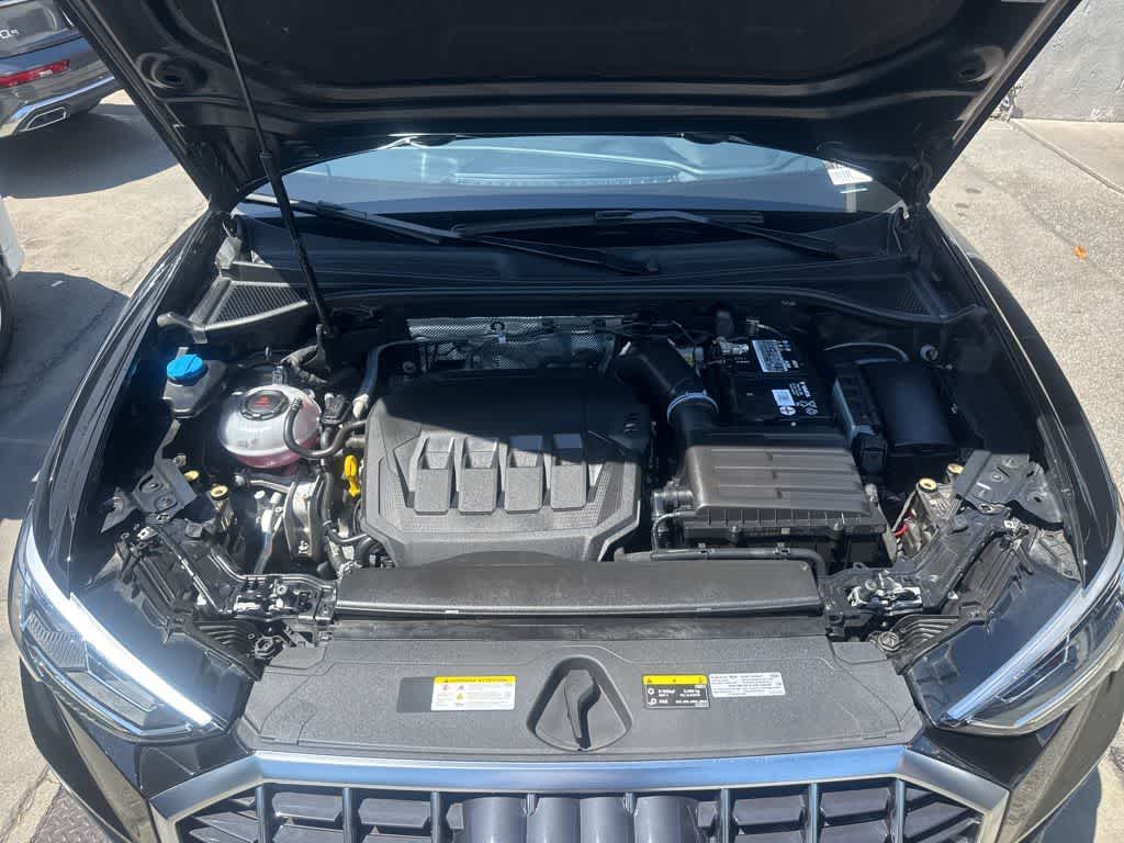 Thumbnail: 2023 Audi Q3 - 34