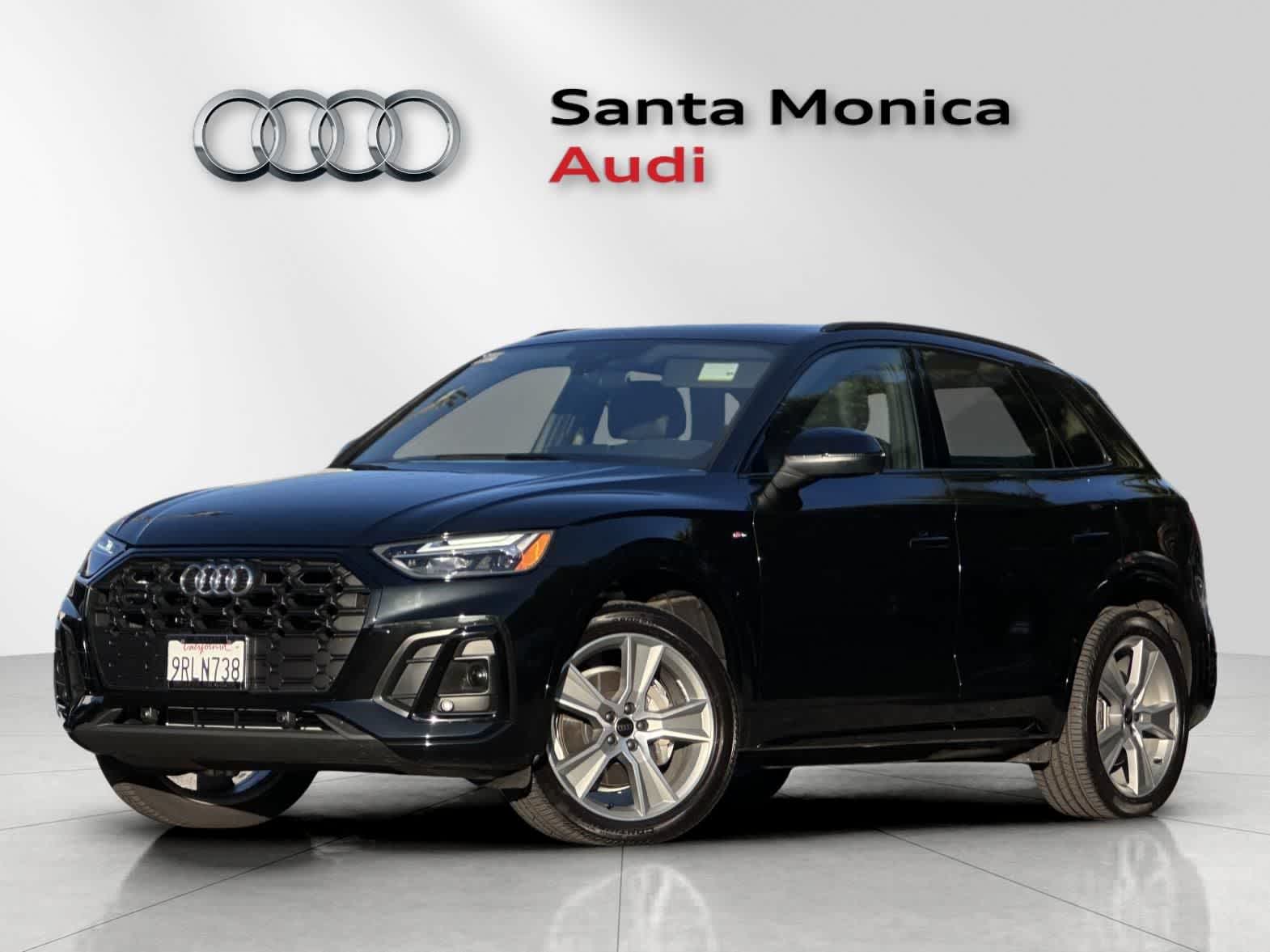 2025 Audi Q5 Premium's photo