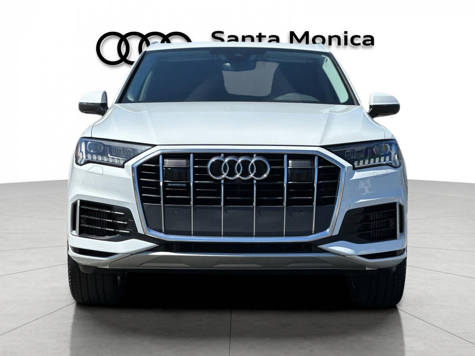 Thumbnail: 2023 Audi Q7 - 10