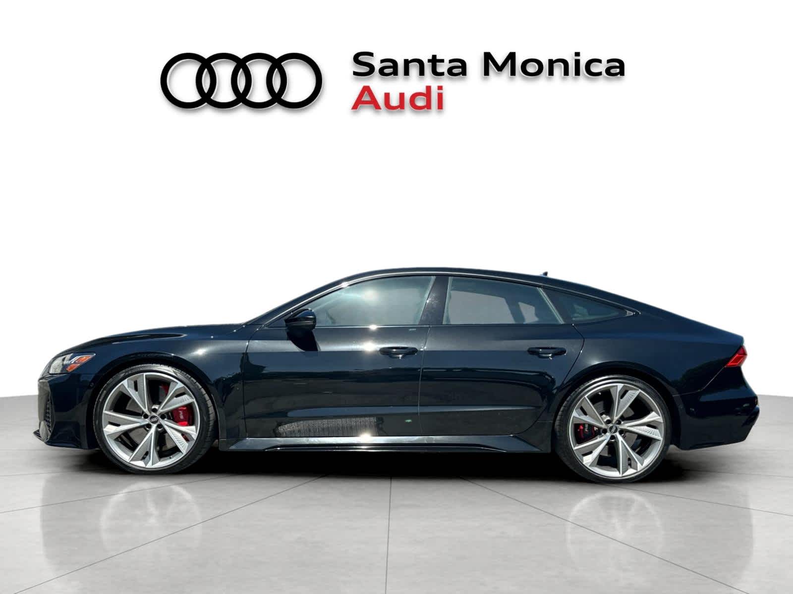 Thumbnail: 2022 Audi RS 7 - 5