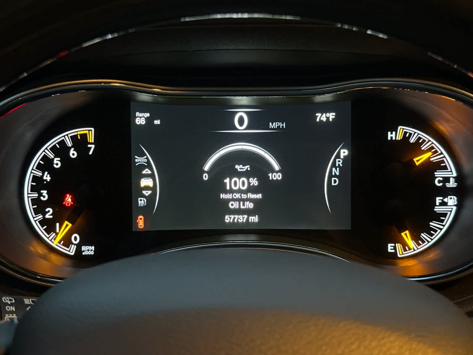 Thumbnail: 2020 Jeep Grand Cherokee - 25