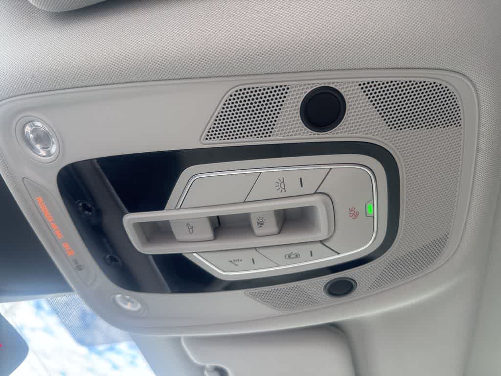 Thumbnail: 2024 Audi Q8 e-tron - 21