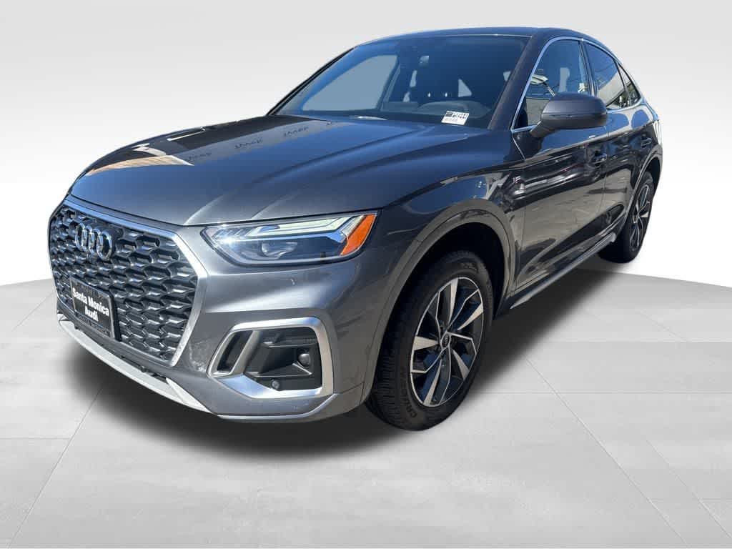 Thumbnail: 2022 Audi Q5 - 3