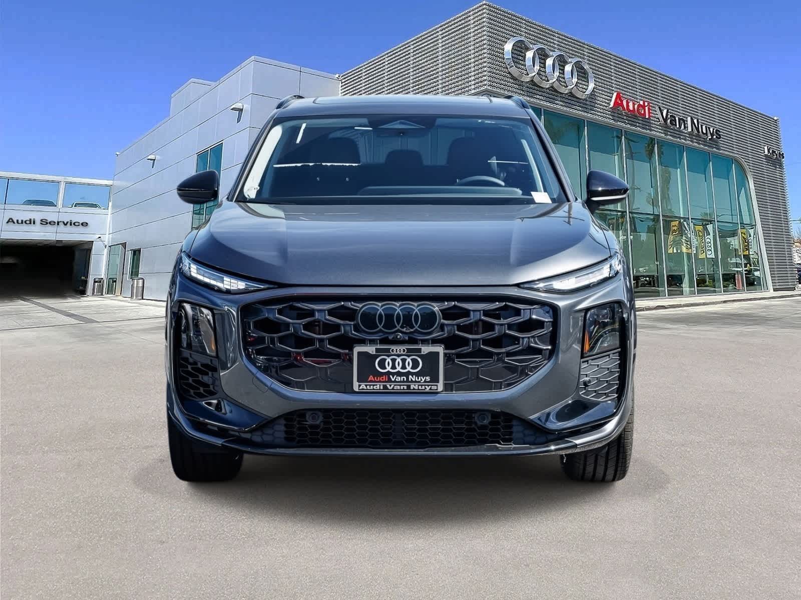 Thumbnail: 2026 Audi Q3 - 6