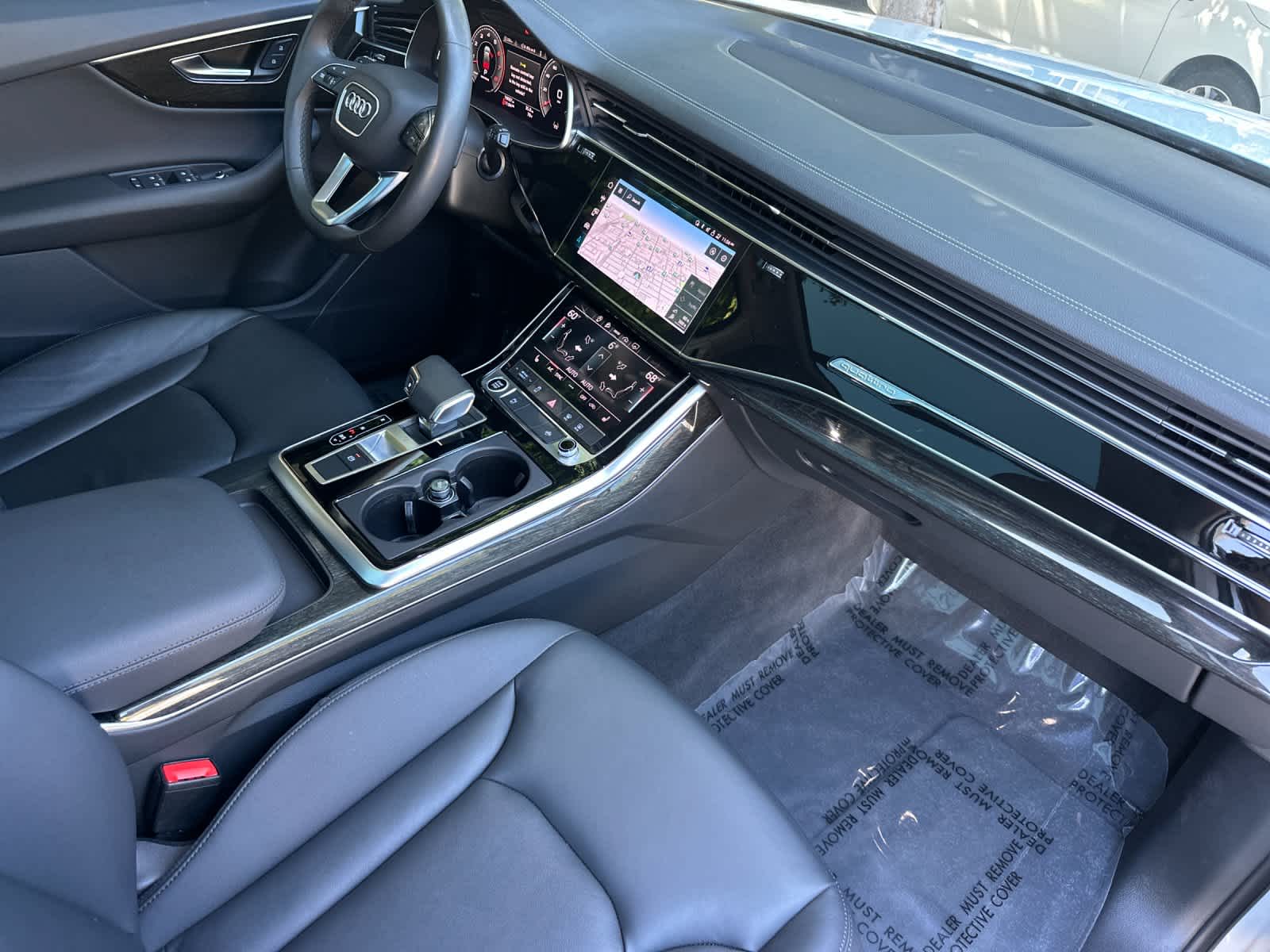 Thumbnail: 2023 Audi Q7 - 16