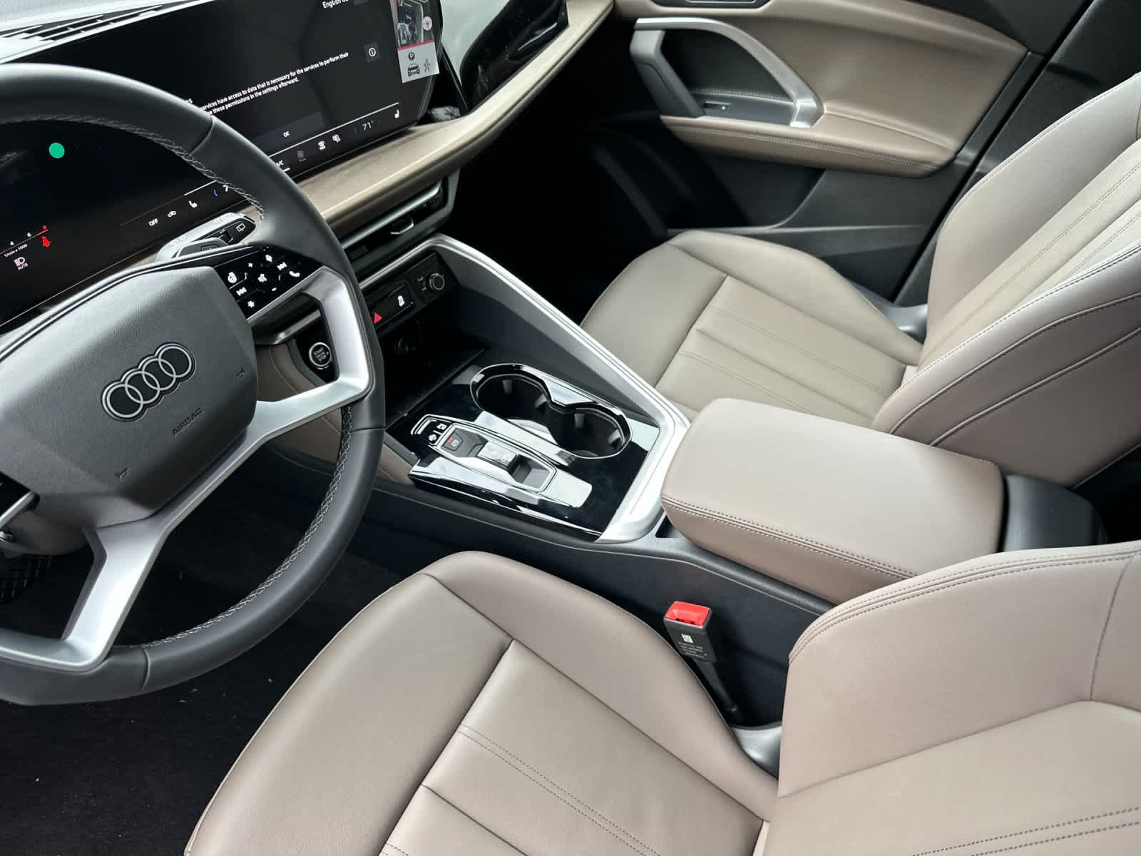 Thumbnail: 2025 Audi Q5 - 11