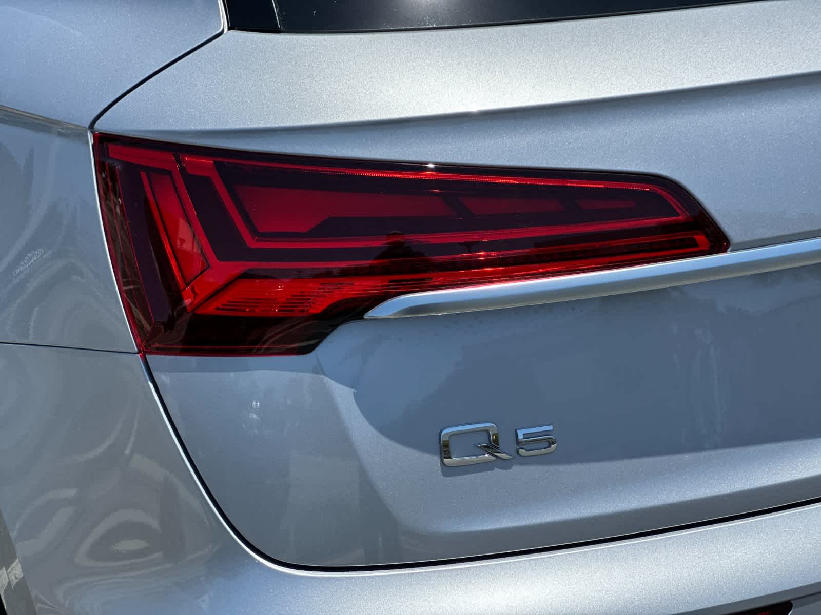 Thumbnail: 2024 Audi Q5 - 26