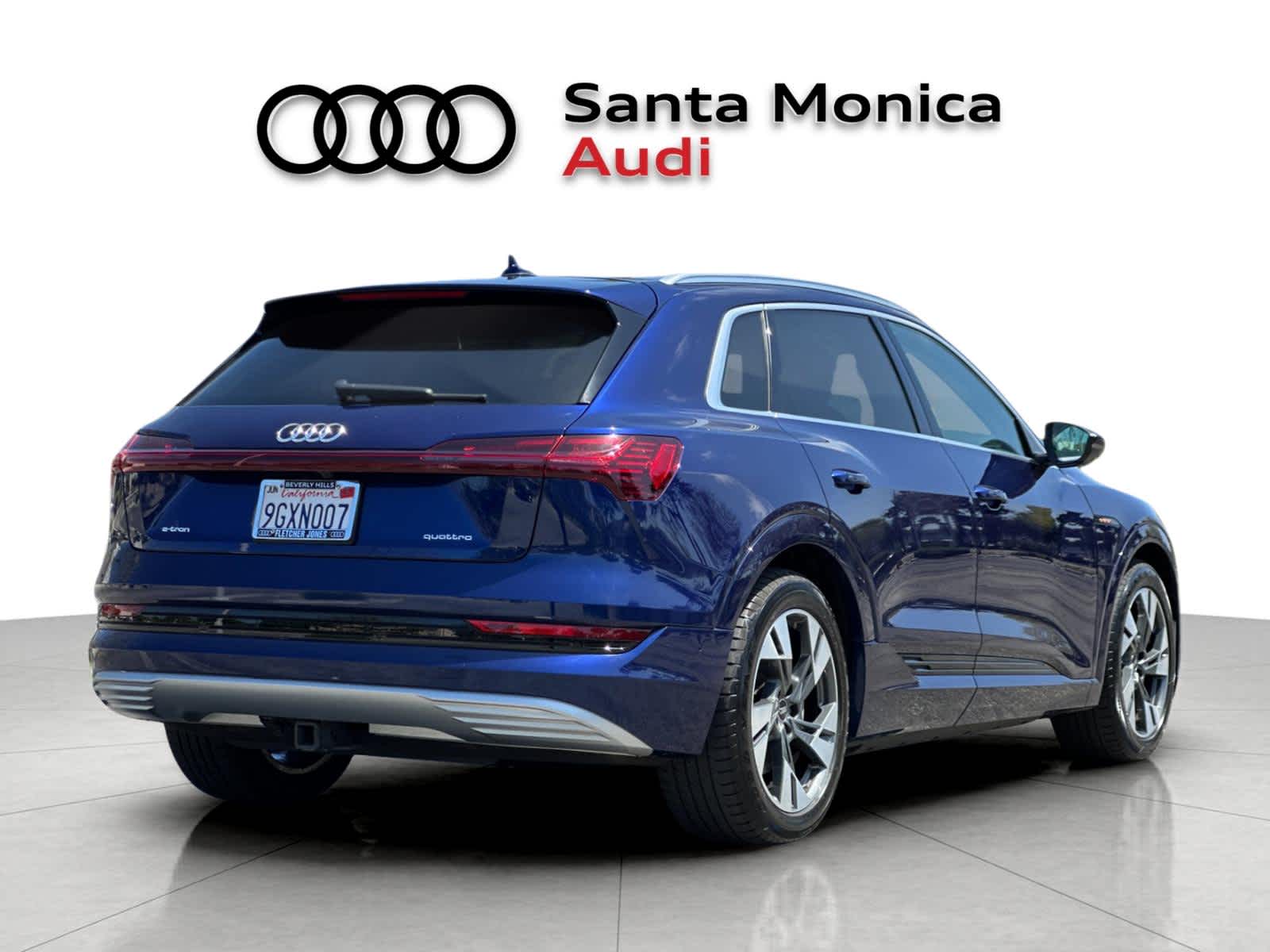 Thumbnail: 2023 Audi e-tron - 2