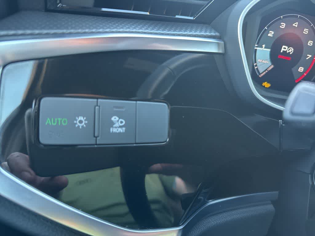 Thumbnail: 2024 Audi Q3 - 18