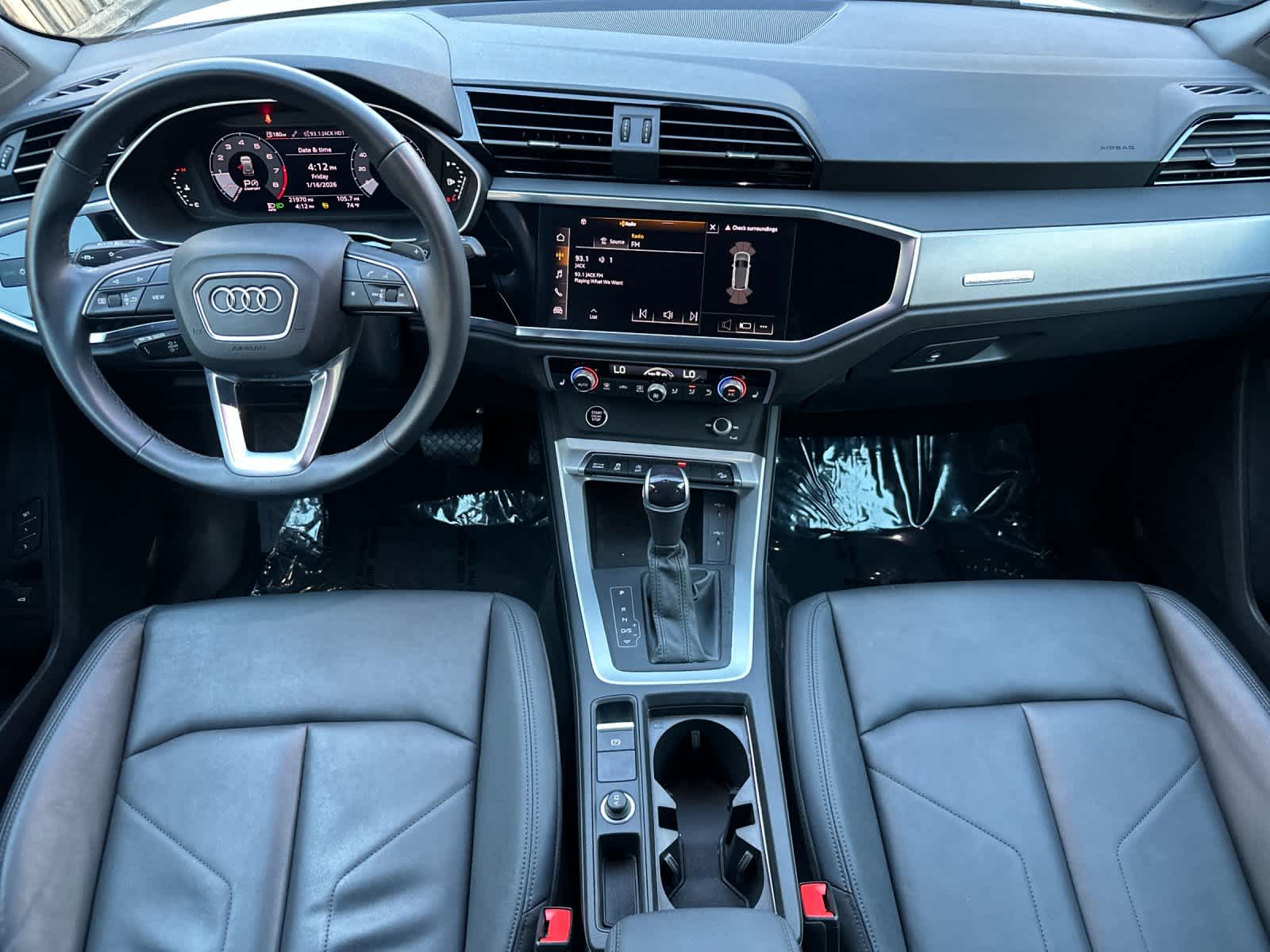 Thumbnail: 2023 Audi Q3 - 3