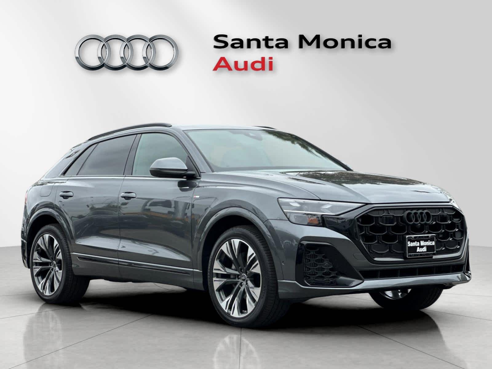 Thumbnail: 2026 Audi Q8 - 9