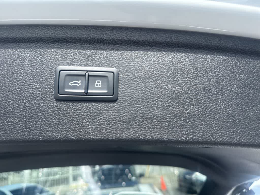 Thumbnail: 2024 Audi Q5 - 36