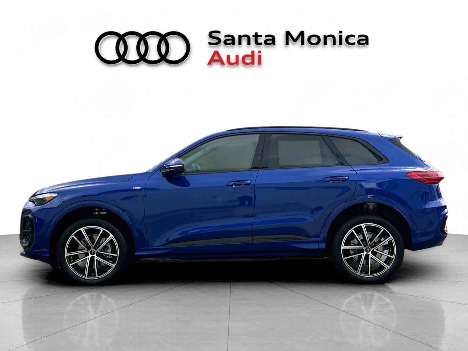 Thumbnail: 2026 Audi Q5 - 4