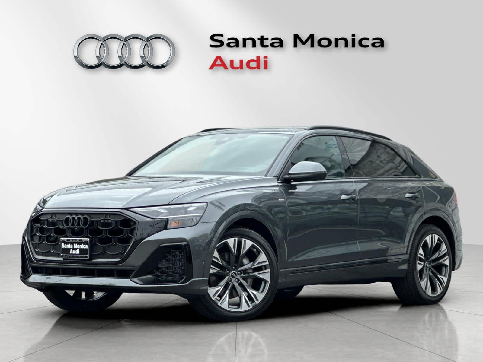 Thumbnail: 2026 Audi Q8 - 1