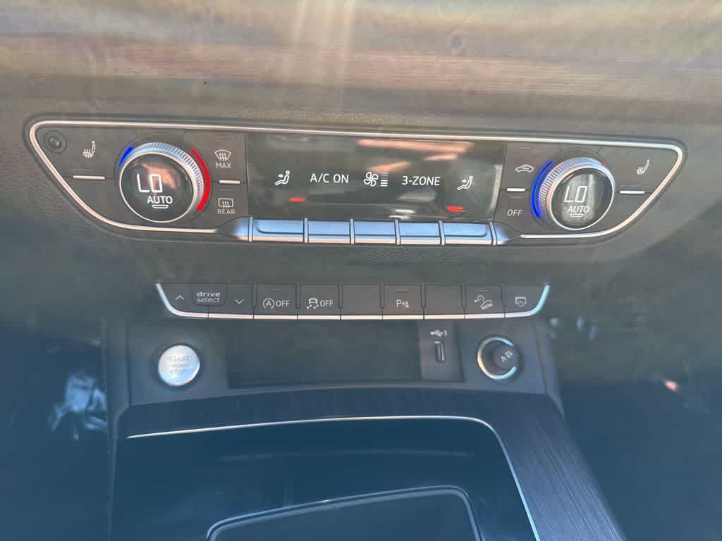 Thumbnail: 2022 Audi Q5 - 25