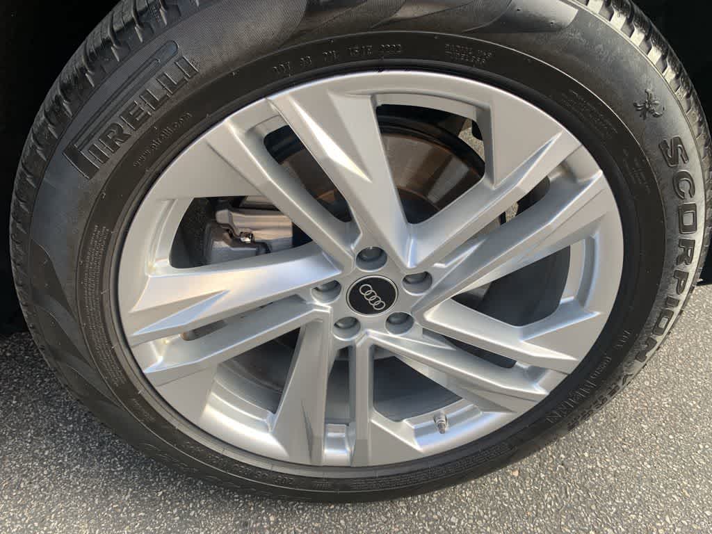 Thumbnail: 2022 Audi Q7 - 34