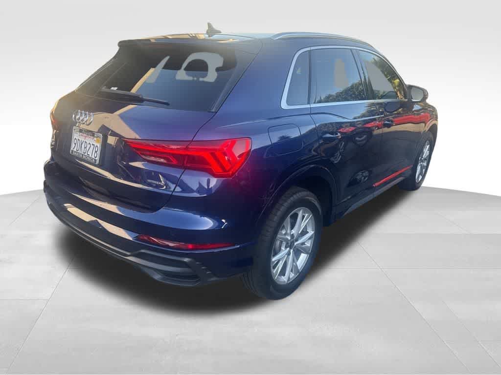 Thumbnail: 2022 Audi Q3 - 6