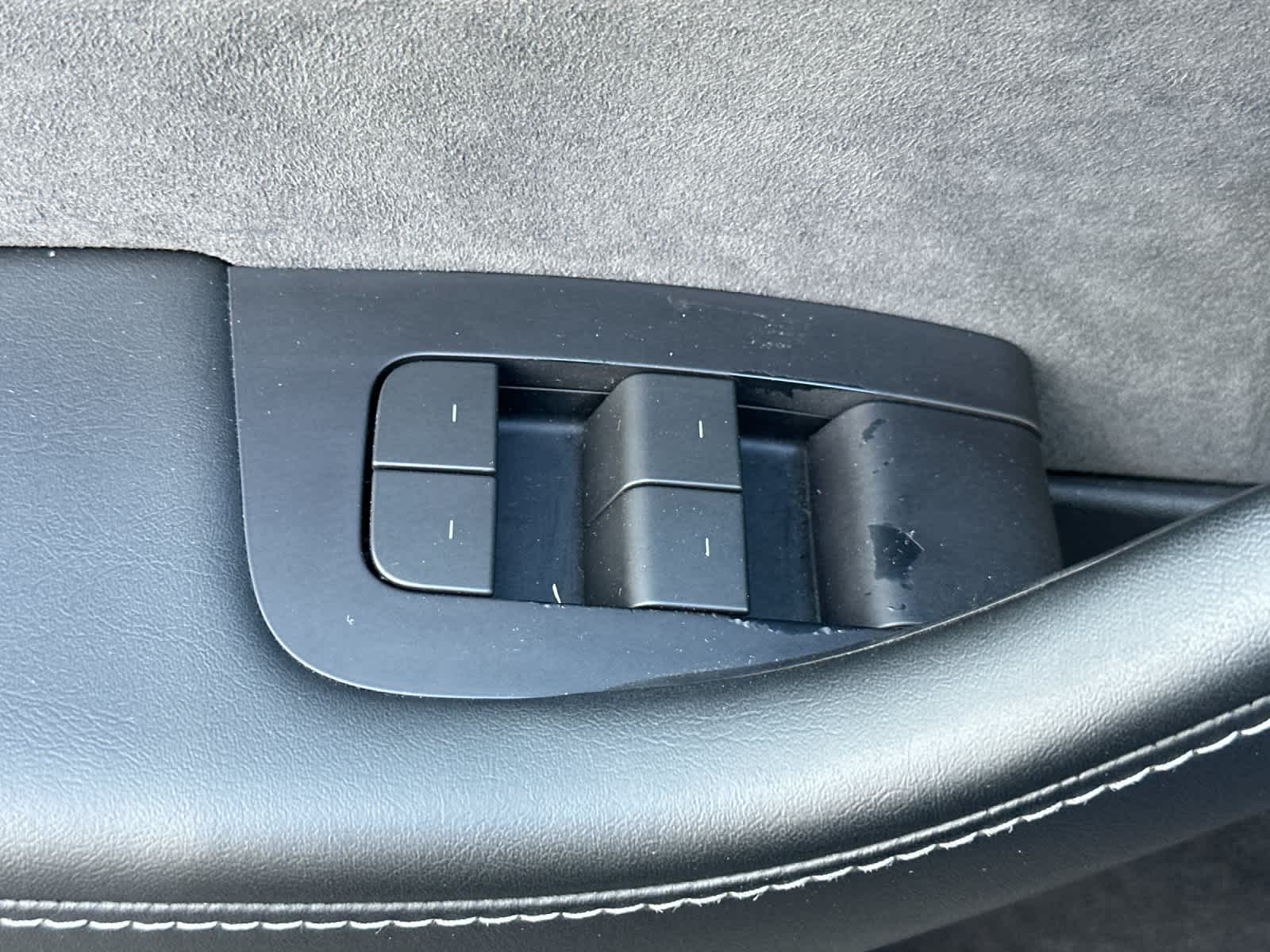 Thumbnail: 2023 Tesla Model Y - 13