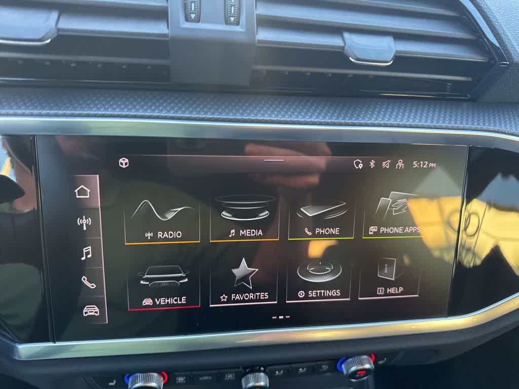 Thumbnail: 2024 Audi Q3 - 22