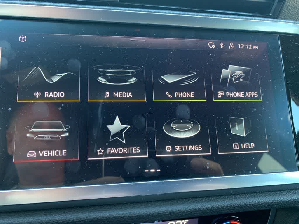 Thumbnail: 2024 Audi Q3 - 12