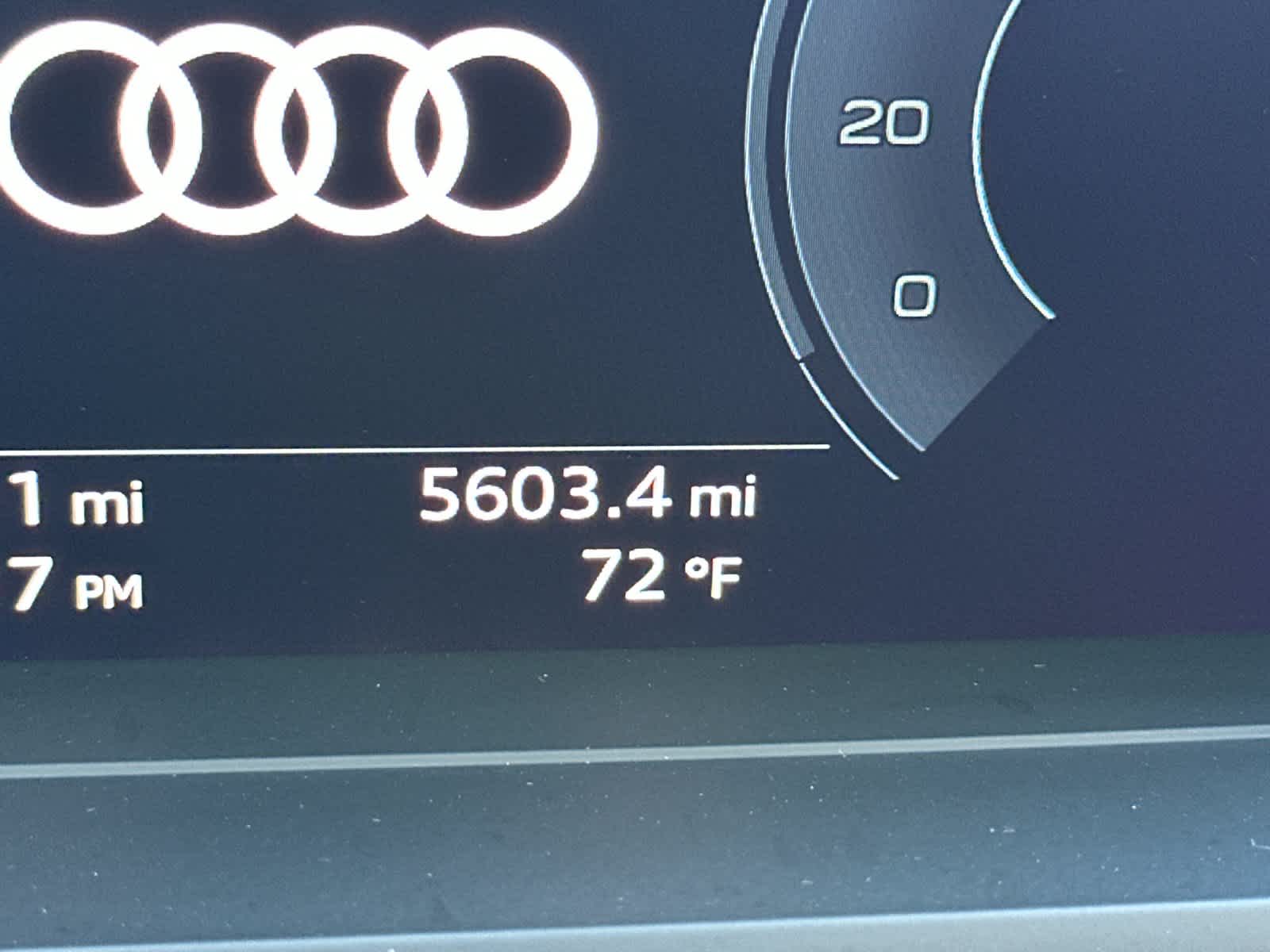 Thumbnail: 2023 Audi Q4 e-tron - 25