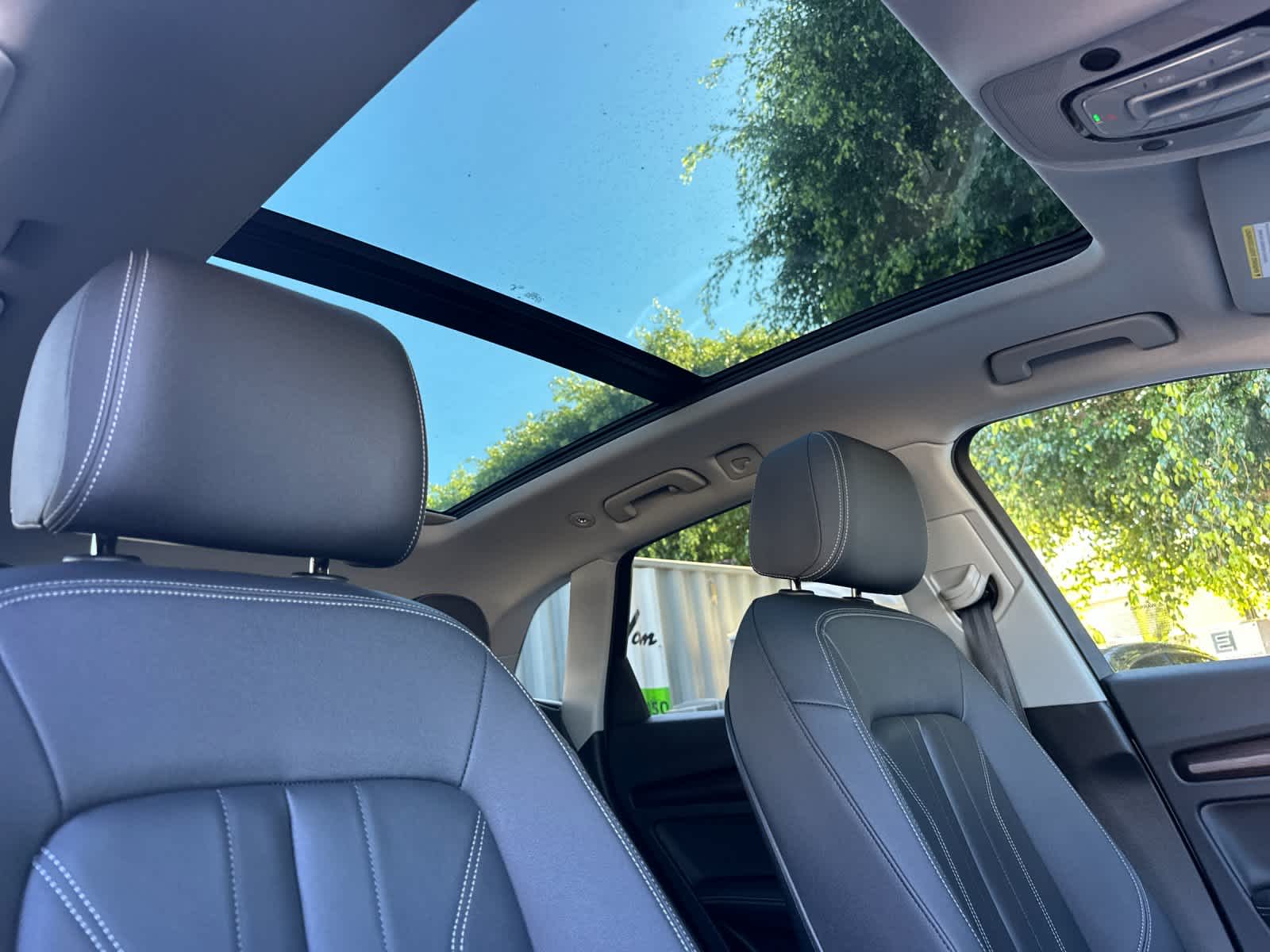 Thumbnail: 2023 Audi Q5 - 17