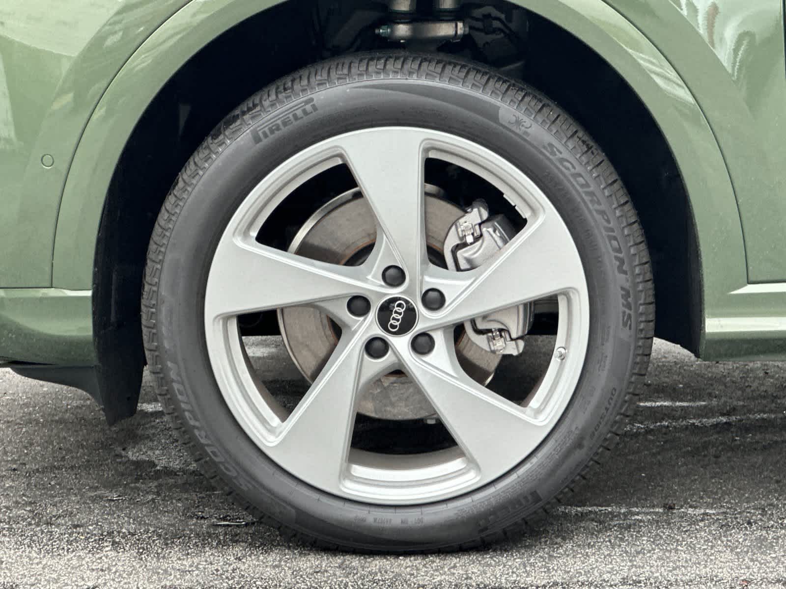 Thumbnail: 2025 Audi Q5 - 27