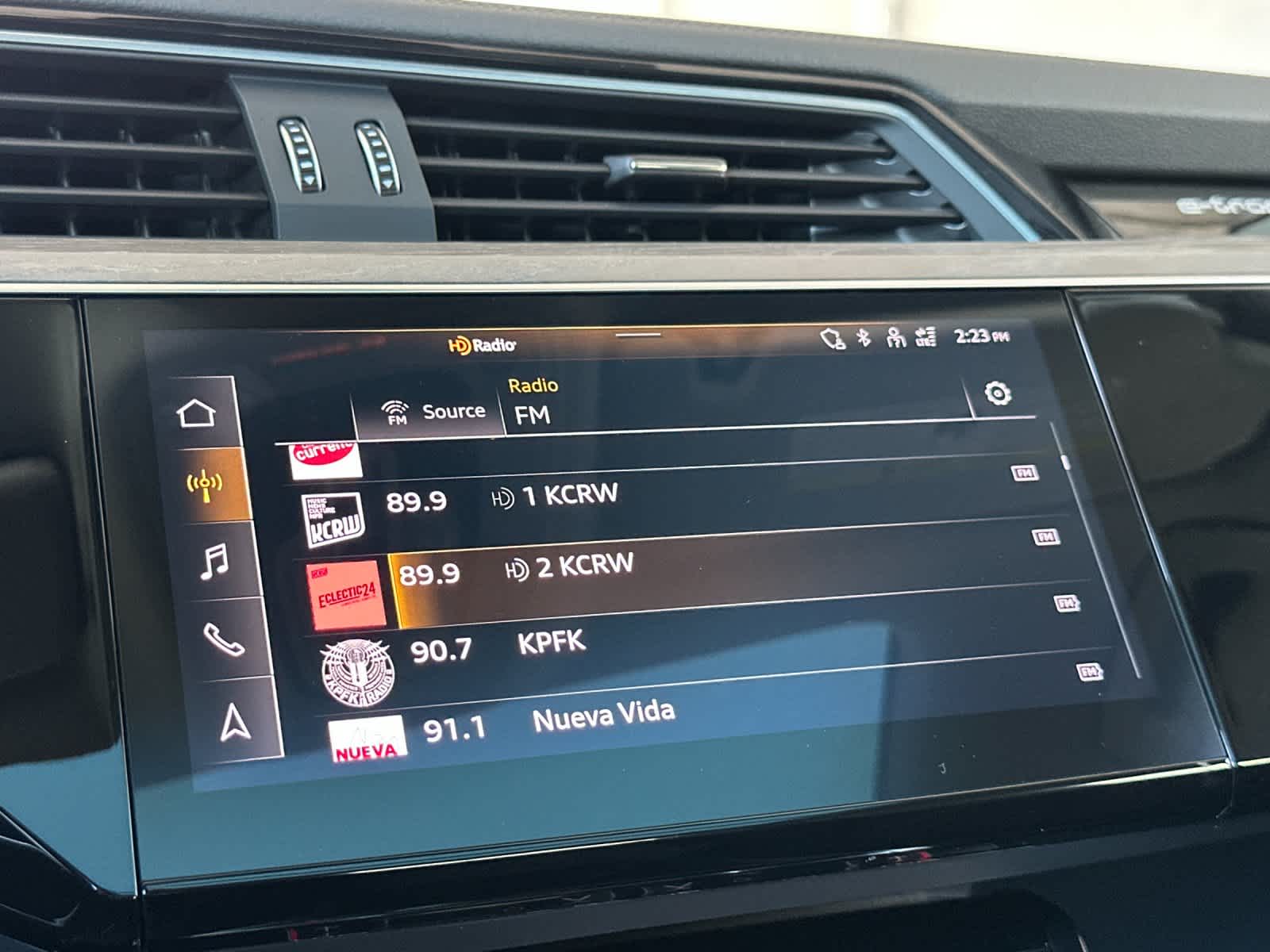 Thumbnail: 2024 Audi Q8 e-tron - 18