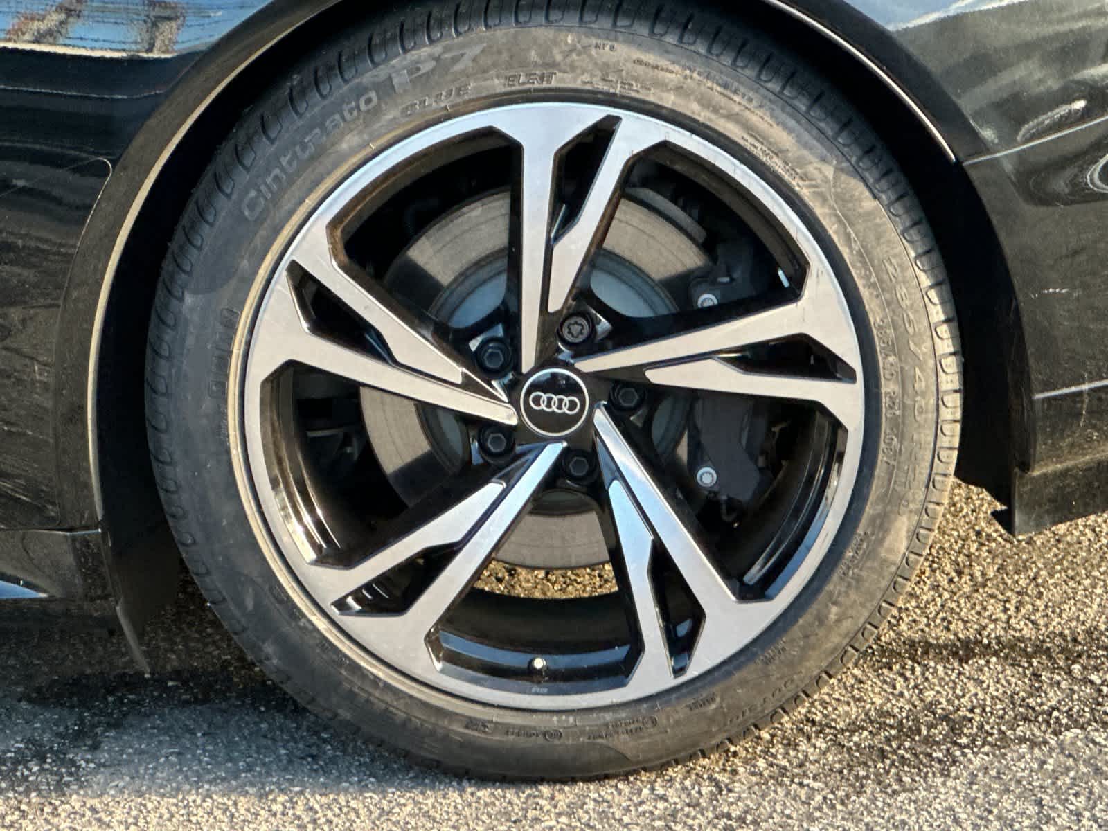 Thumbnail: 2023 Audi e-tron GT - 26