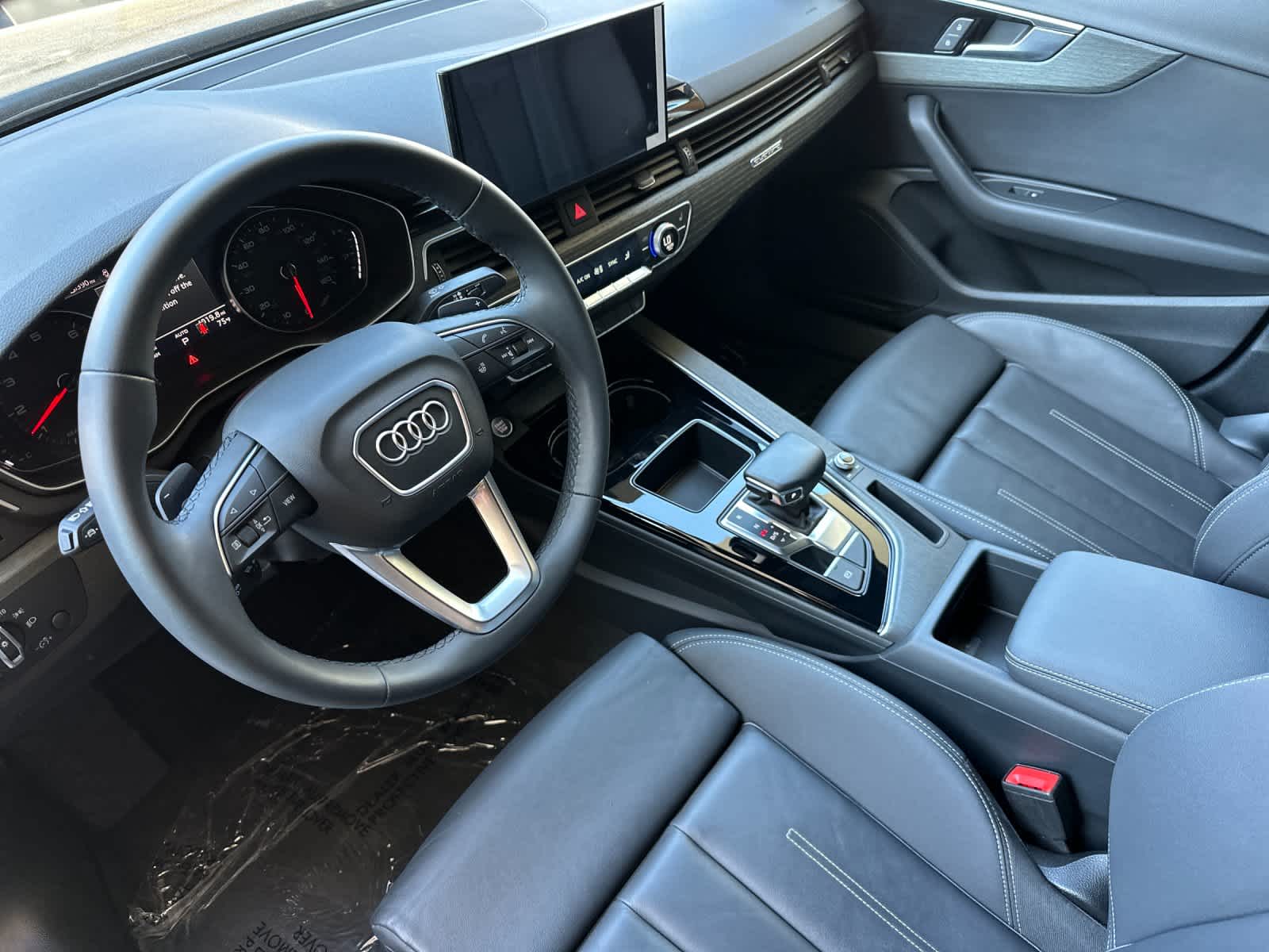 Thumbnail: 2025 Audi A4 - 11