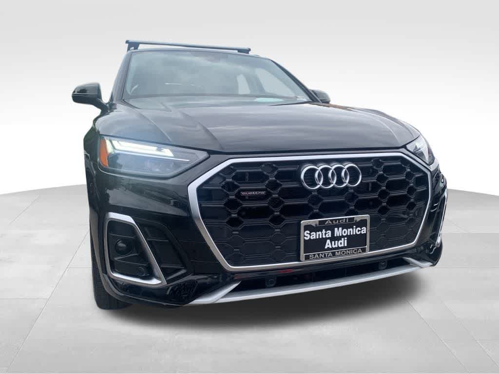 Thumbnail: 2022 Audi Q5 - 1