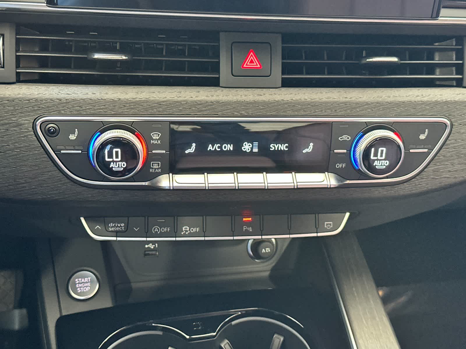 Thumbnail: 2025 Audi A4 - 19