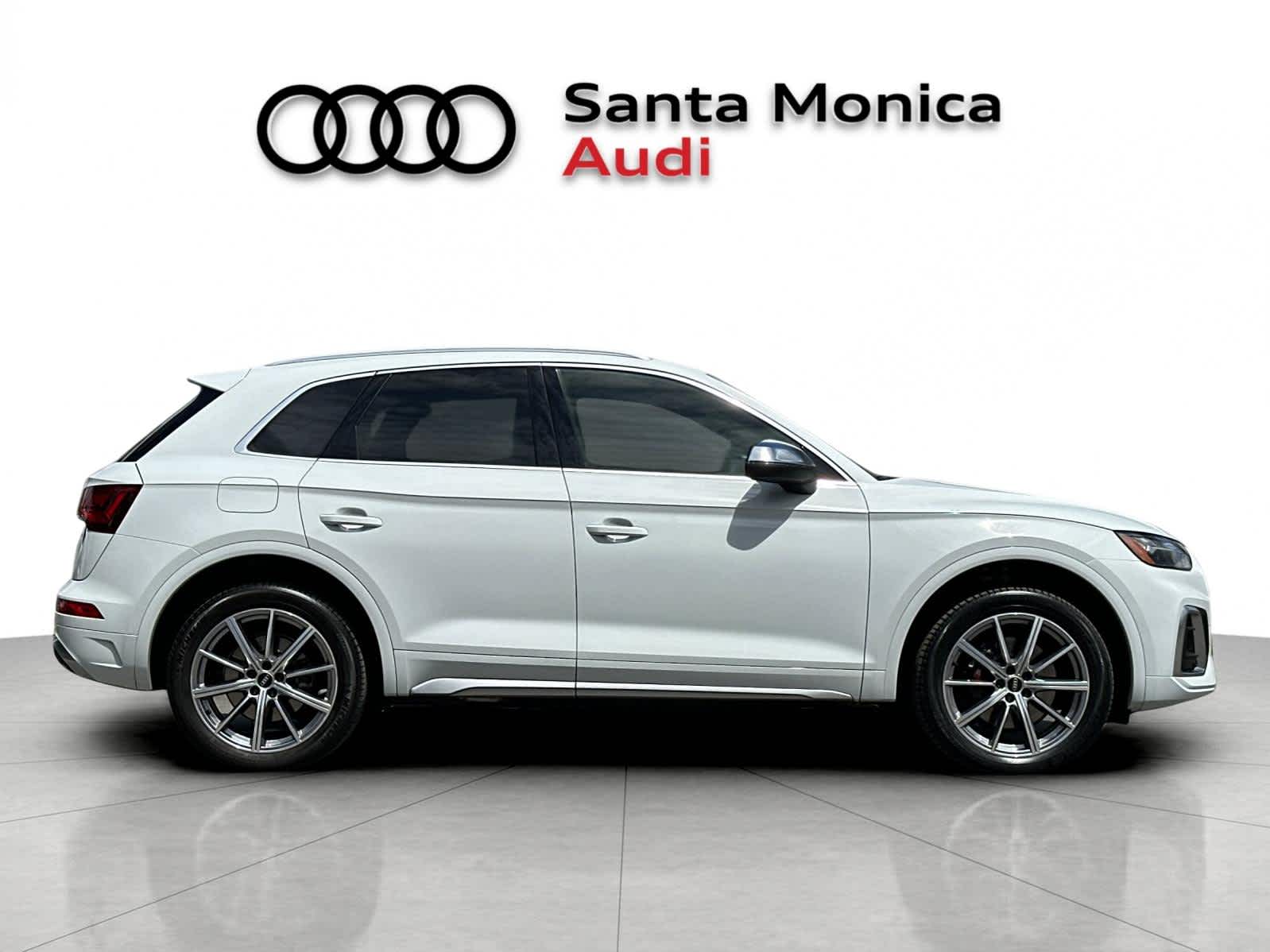 Thumbnail: 2023 Audi SQ5 - 7